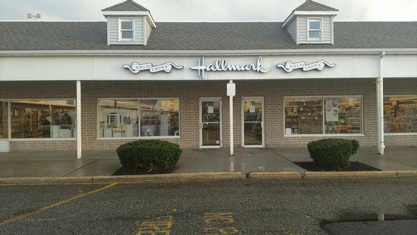 Mount Sinai Shopping Center: 5507 Nesconset Hwy, Mount Sinai, NY 11766